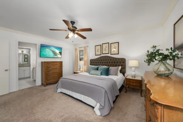 $585,000 | 9616 Vinewood Drive, Dallas, TX 75228