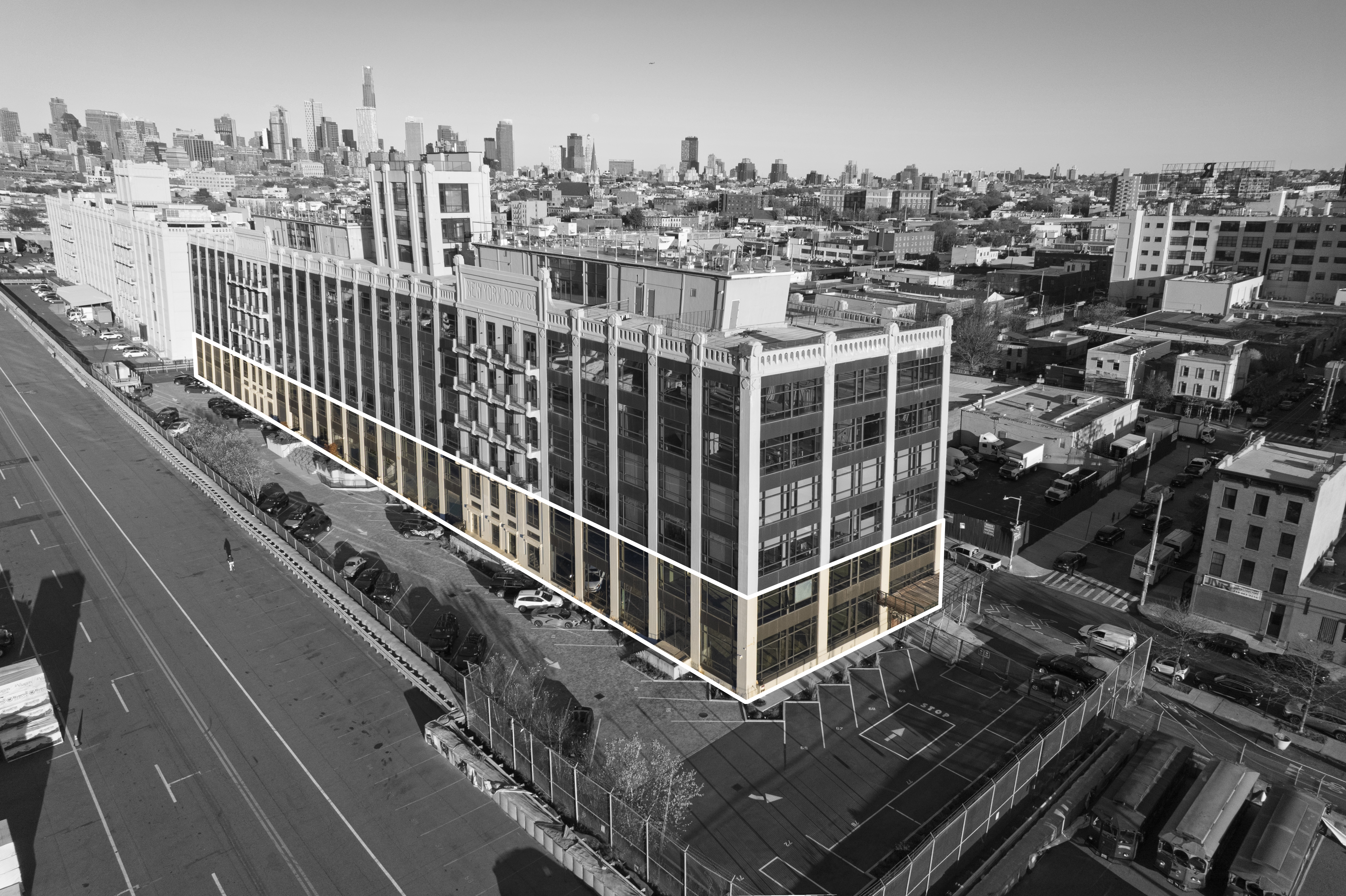 160 Imlay Street, Unit RETL 5 Brooklyn, NY 11231 - Photo 8 of 10 a view of a city