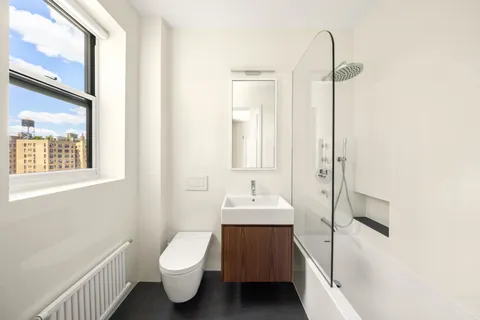 $2,875,000 | 219 West 81st Street, Unit 11G | Upper West Side