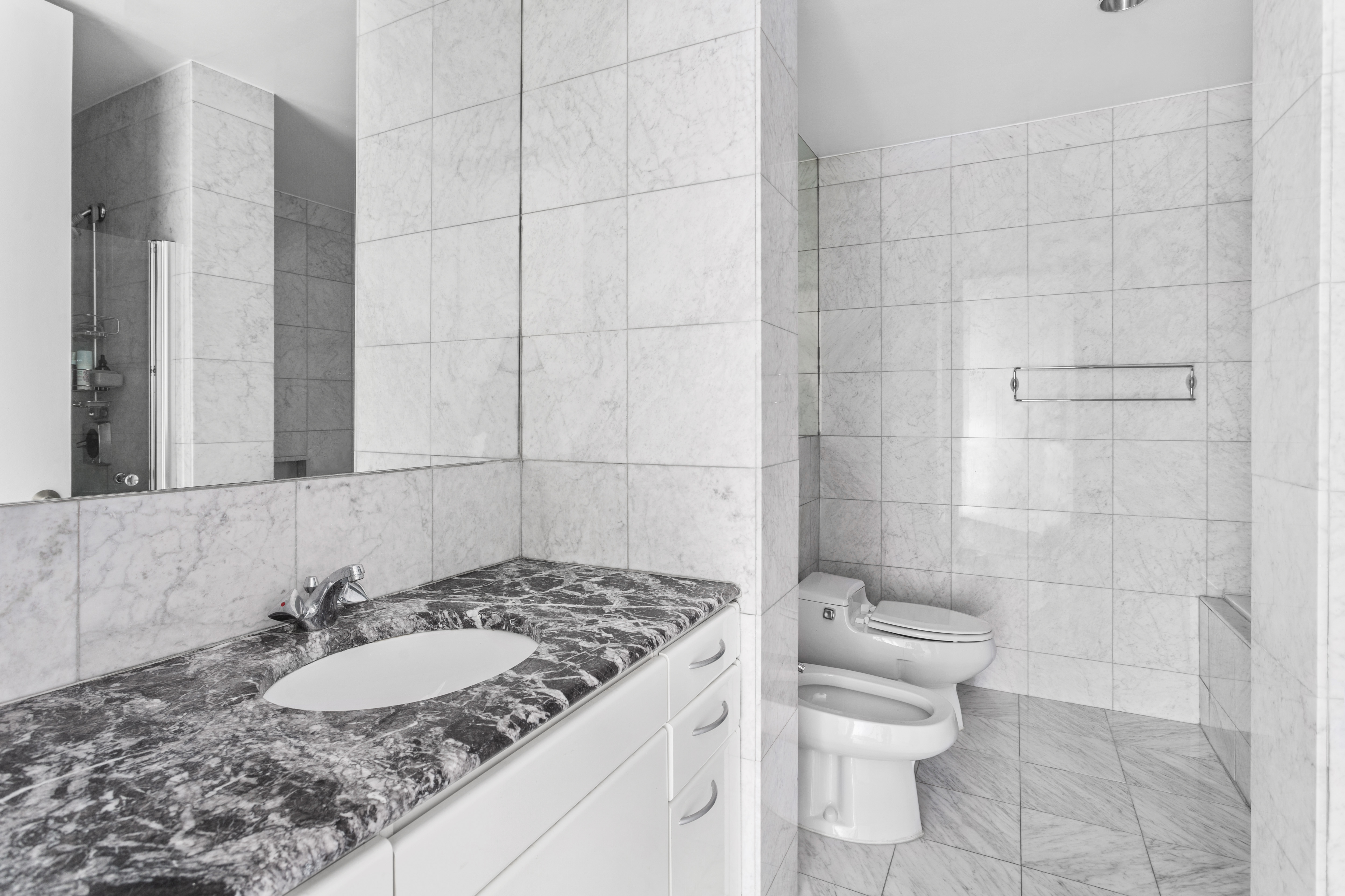 146 West 57th Street, Unit 34A Manhattan, NY 10019 - Photo 14 of 18