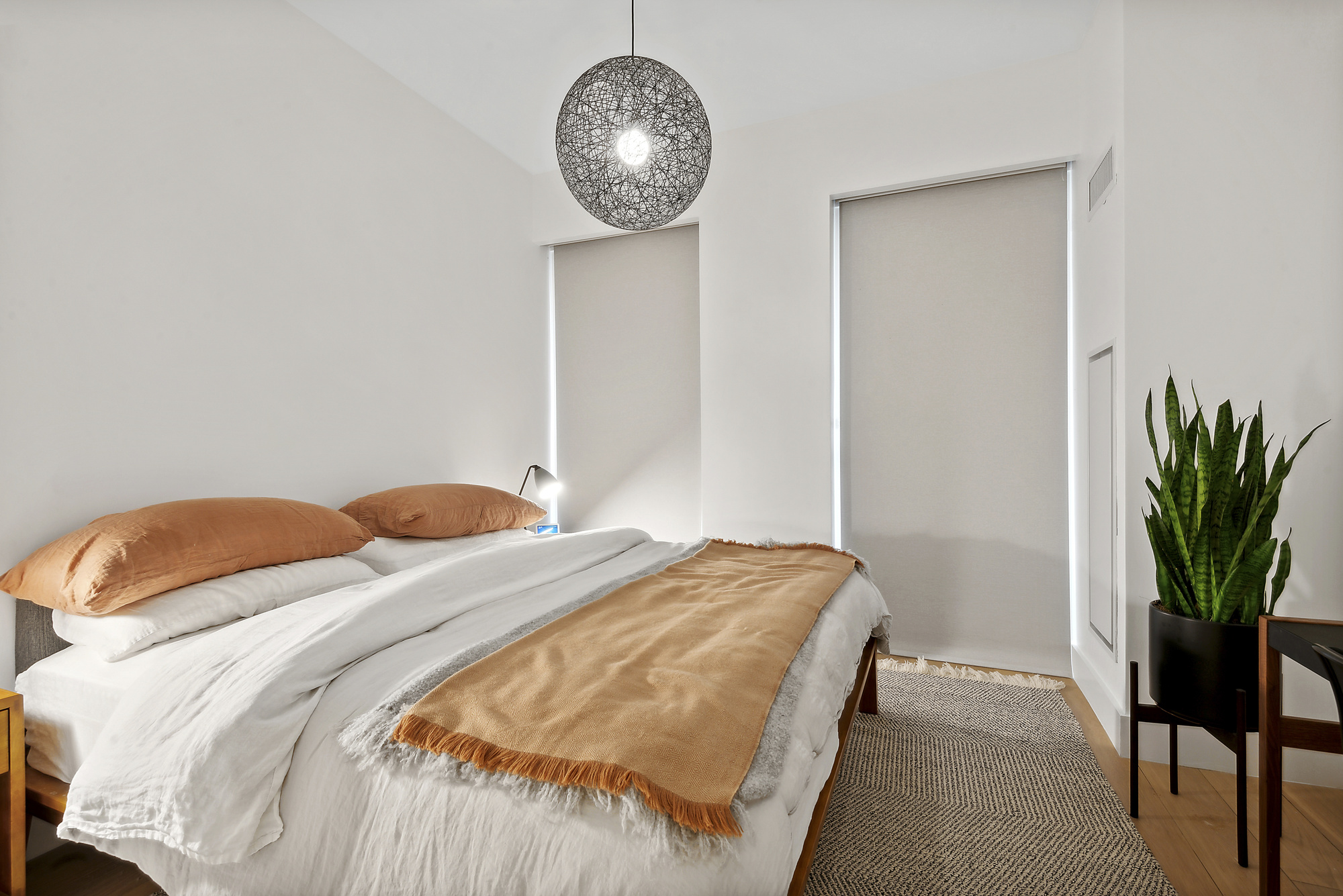 15 West 61st Street, Unit 3 Manhattan, NY 10023 - Photo 4 of 19