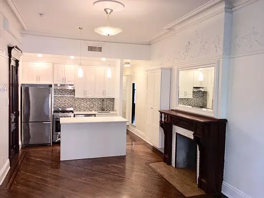 272 Berkeley Place, Unit 2 Brooklyn, NY 11217 - Photo 3 of 9