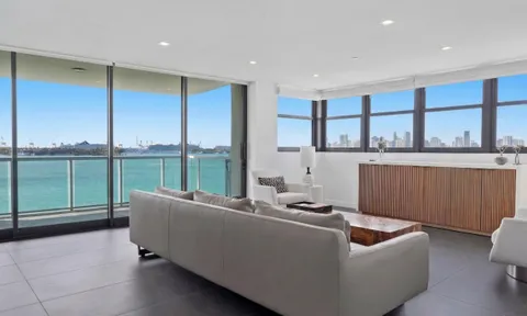 $2,200,000 | 9 Island Avenue, Unit 407, Miami Beach, FL 33139