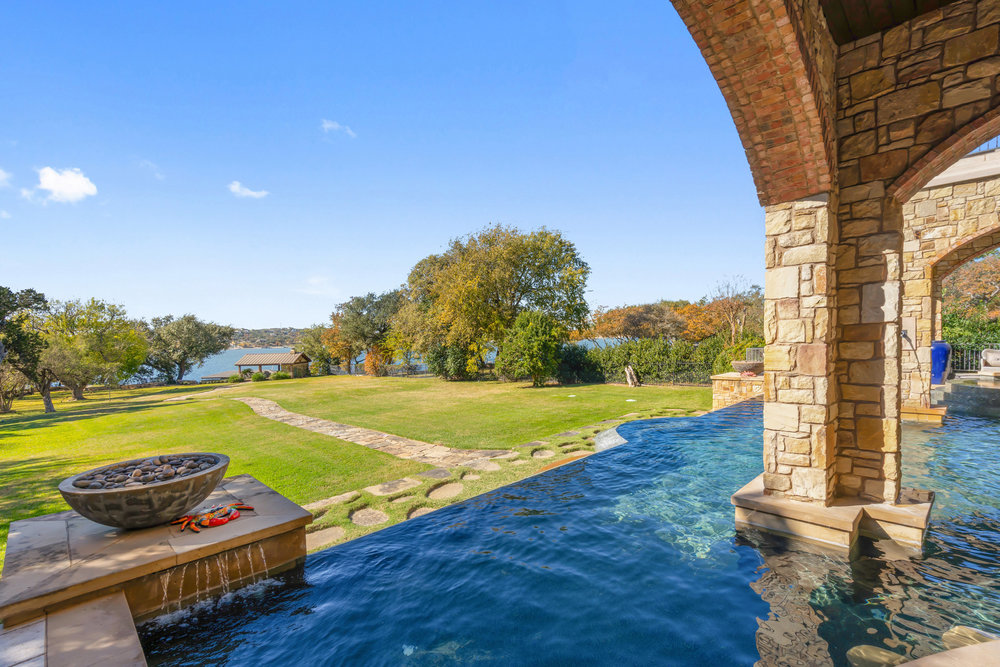 14423 Ridgetop Terrace Austin, TX 78732 - Photo 58 of 91