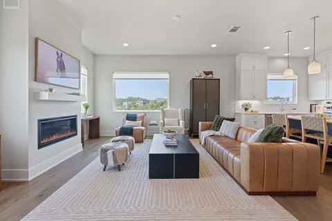 $789,000 | 7905 Floracita Lane, Austin, TX 78735