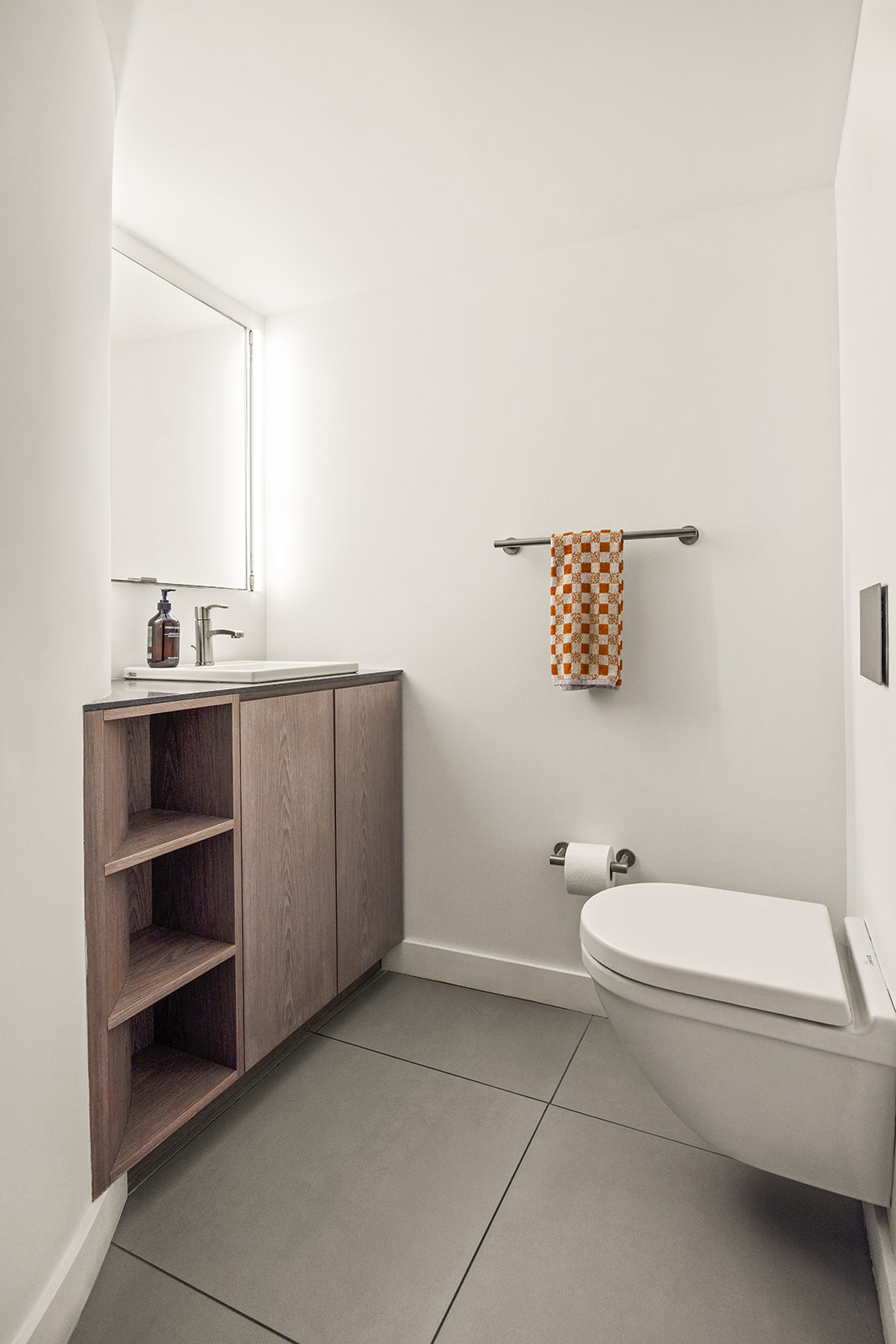 195 Hudson Street, Unit 2B Manhattan, NY 10013 - Photo 10 of 14