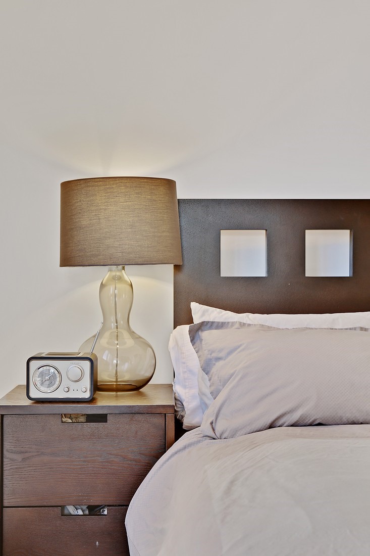 150 Myrtle Avenue, Unit 806 Brooklyn, NY 11201 - Photo 4 of 22 a living room with furniture