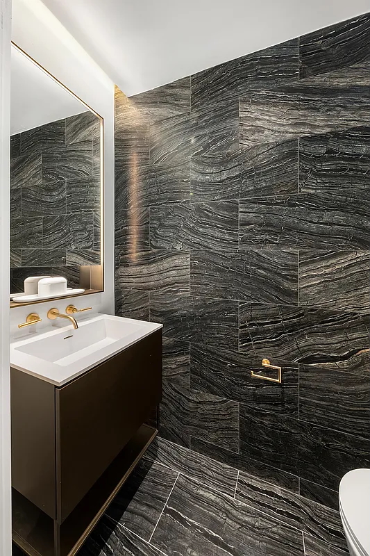 215 West 28th Street, Unit 4C Manhattan, NY 10001 - Photo 12 of 14