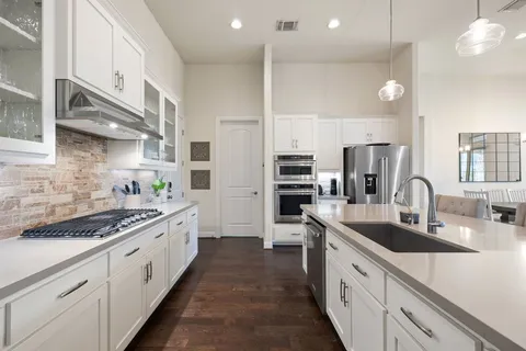 $1,250,000 | 207 San Siro Cove, Austin, TX 78738