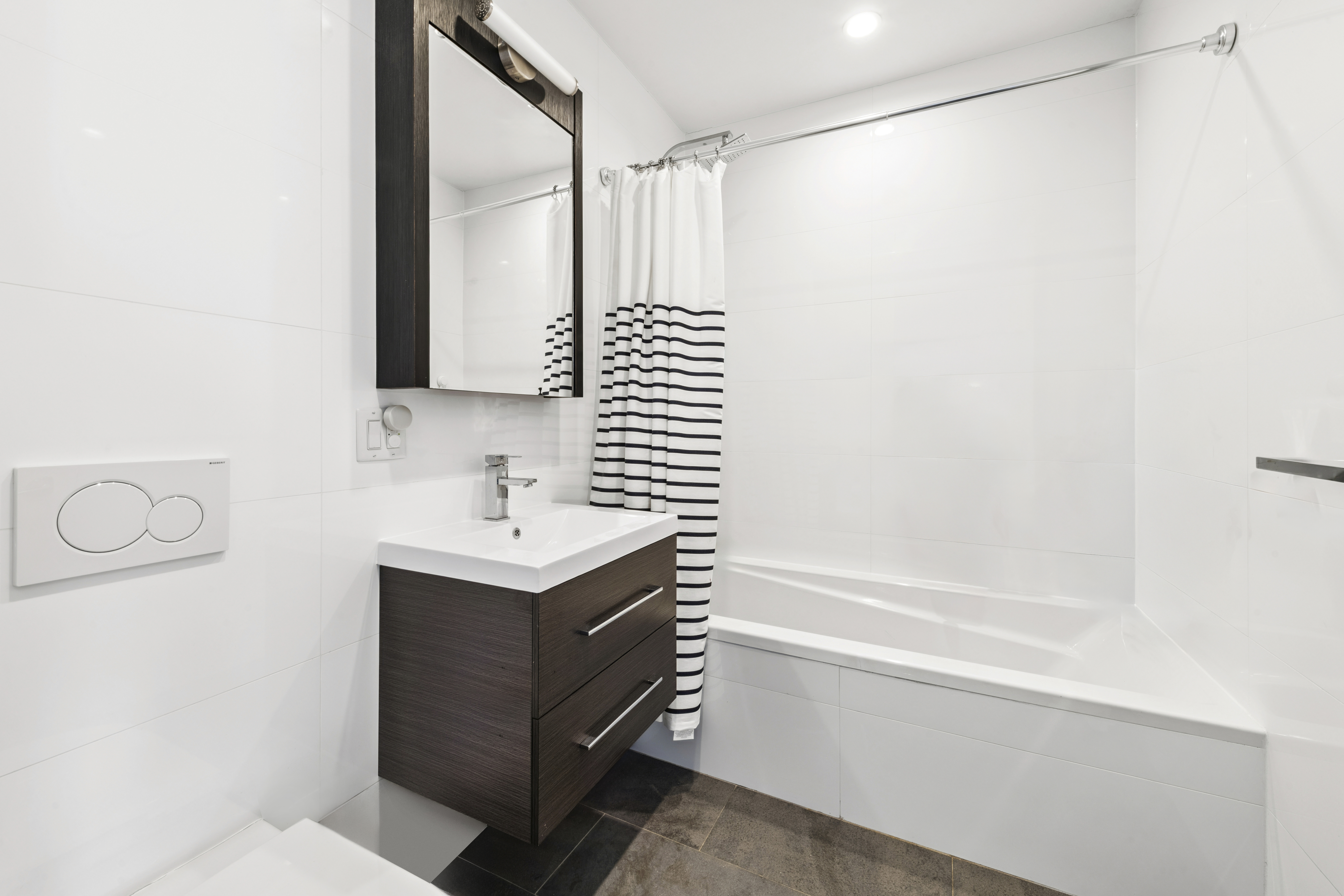 695 6th Avenue, Unit 2D Brooklyn, NY 11215 - Photo 7 of 12