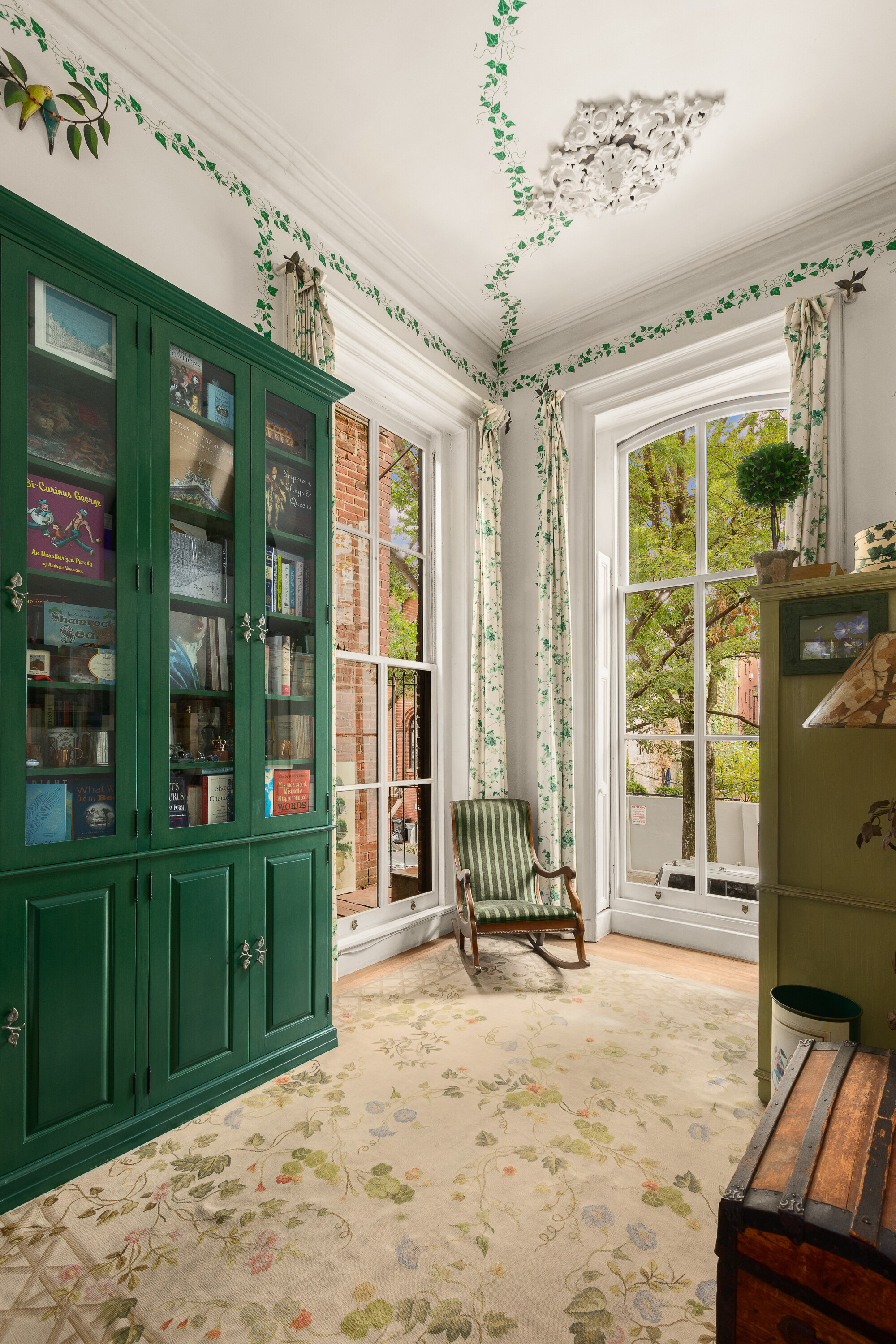 199 Clinton Street, Unit 2 Brooklyn, NY 11201 - Photo 13 of 17 a view of an entryway with a livingroom