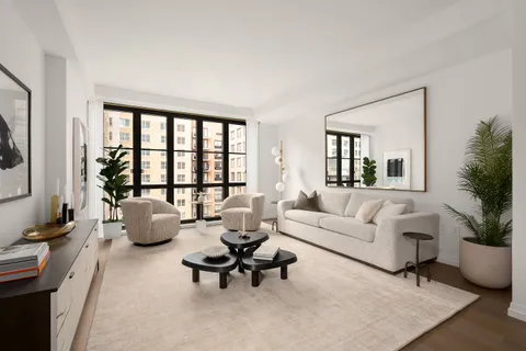 $2,450,000 | 250 West 96th Street, Unit 9F | Upper West Side