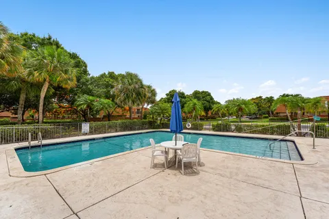 $425,000 | 2818 Waterford Drive North, Deerfield Beach, FL 33442