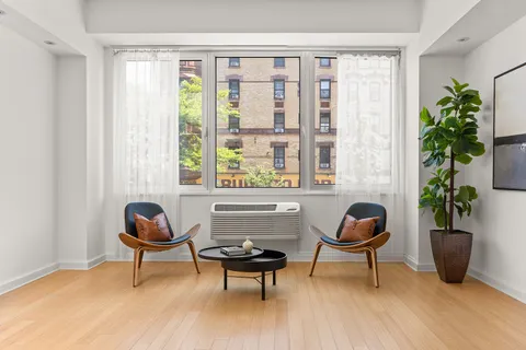$1,895,000 | 145 Park Place, Unit 2H | Park Slope