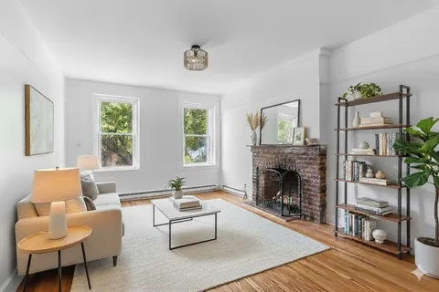 $625,000 | 217 East 5th Street, Unit 6F | East Village