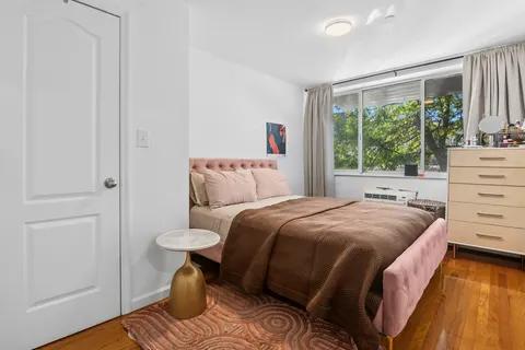 $560,000 | 145 Kenilworth Place, Unit 2A | Flatbush