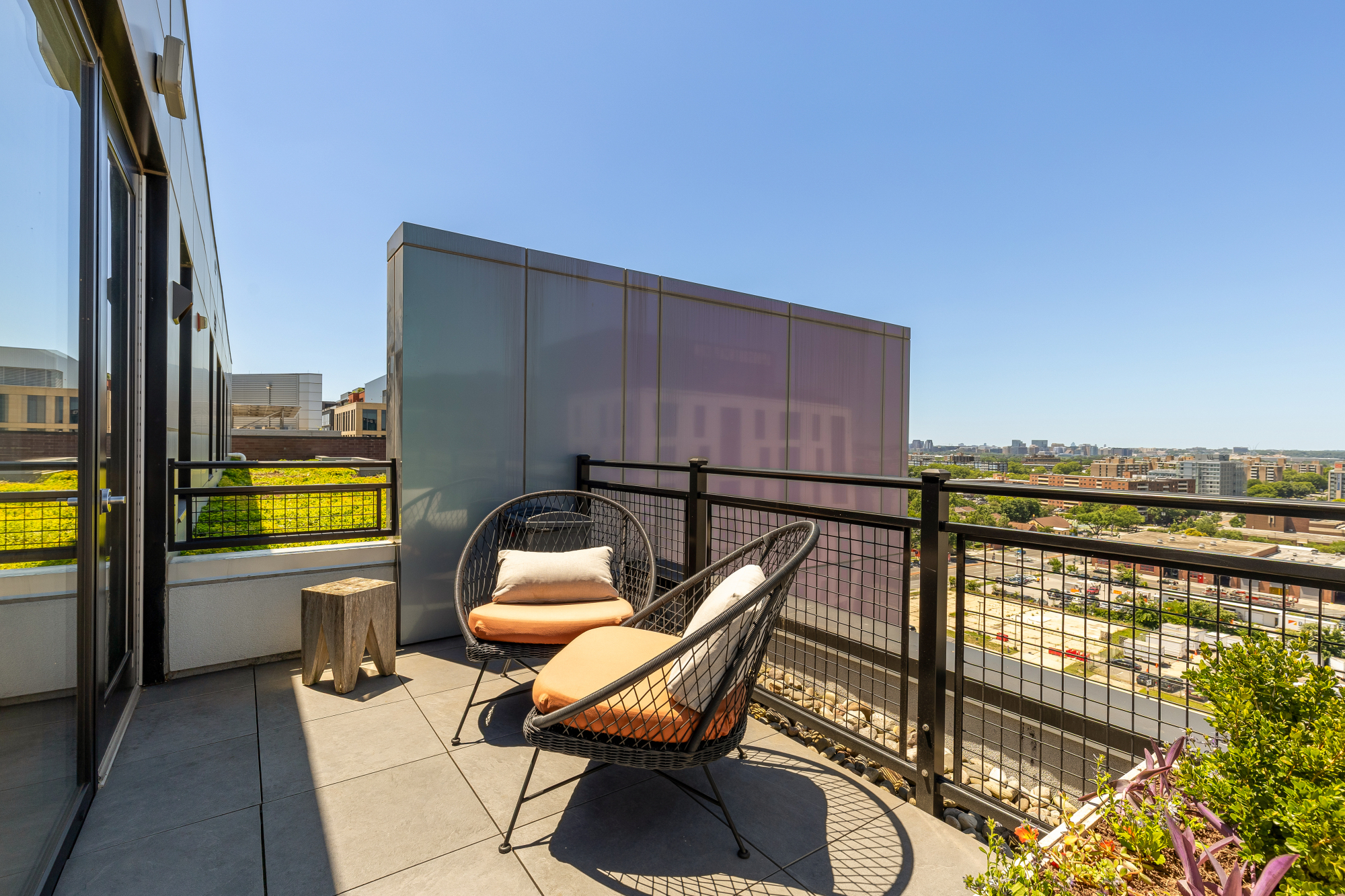 37 L Street Southeast, Unit 902 Washington, DC 20003 - Photo 33 of 44