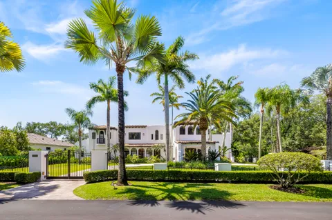 $8,200,000 | 6864 Southwest 68th Street, South Miami, FL 33143