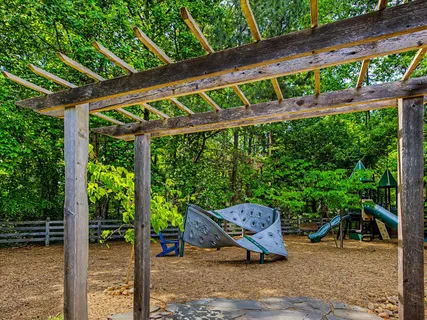$785,000 | 913 Edgewater Circle, Chapel Hill, NC 27516