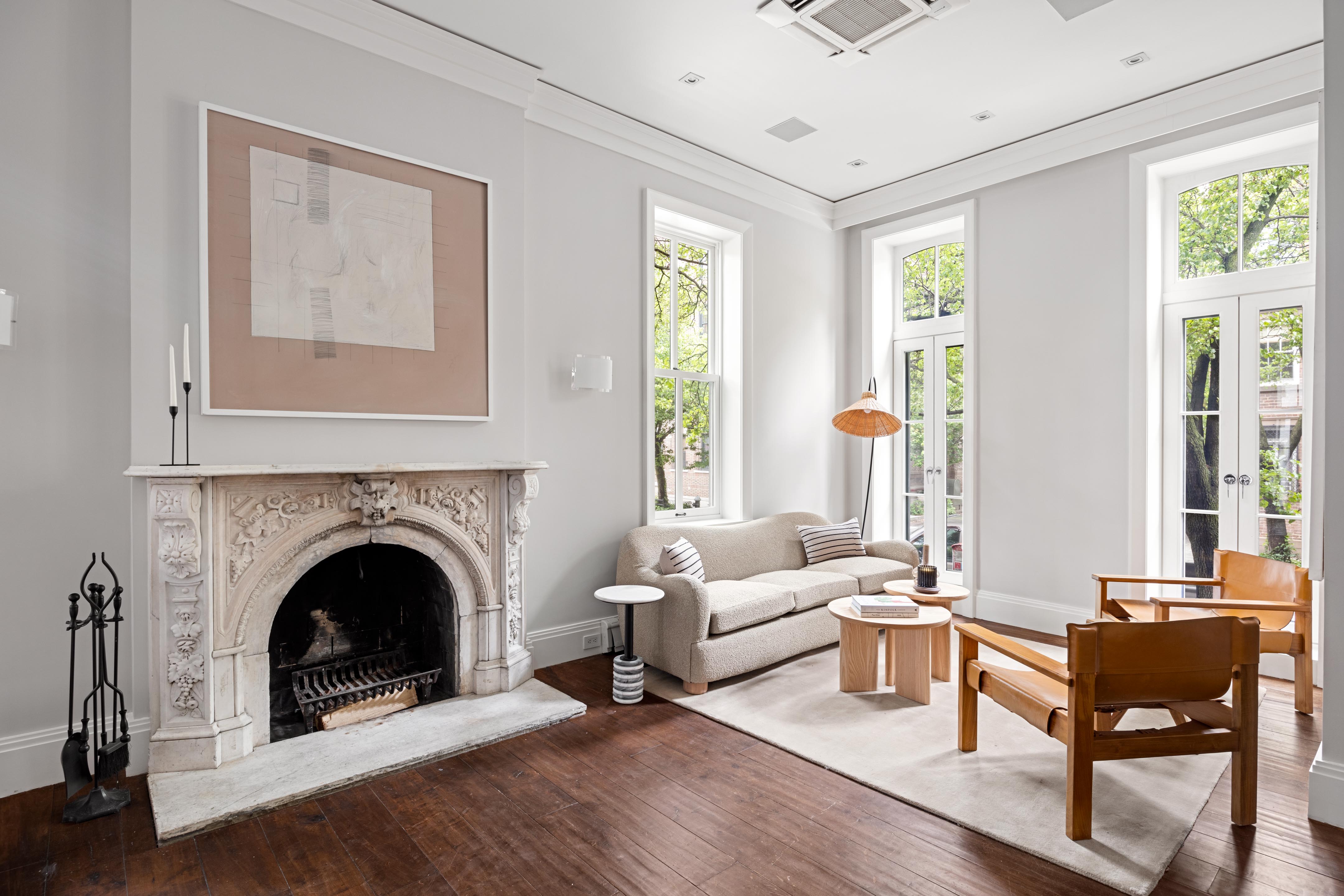 214 West 11th Street Manhattan, NY 10014 - Photo 1 of 25