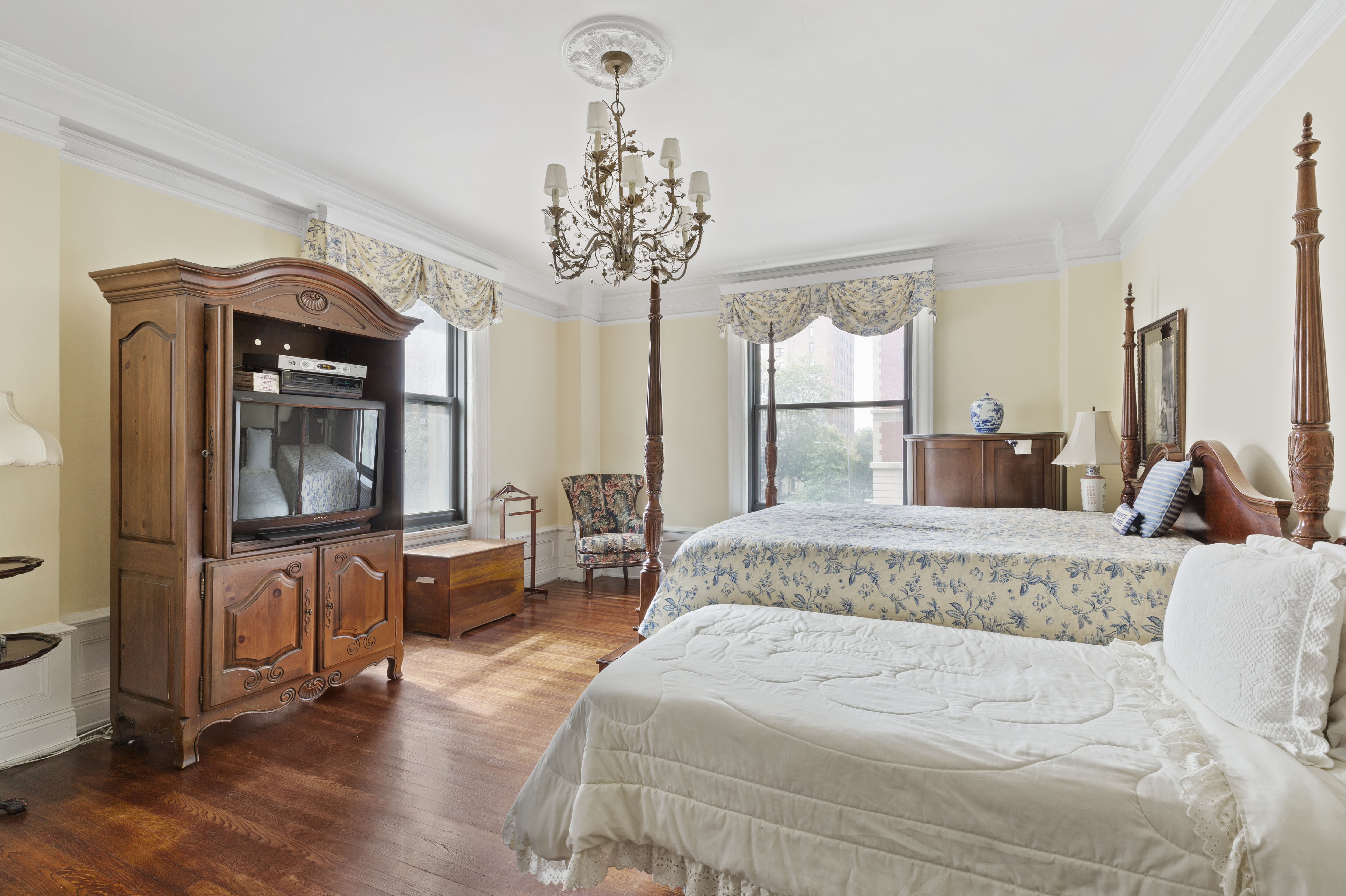 924 West End Avenue, Unit 35 Manhattan, NY 10025 - Photo 8 of 13