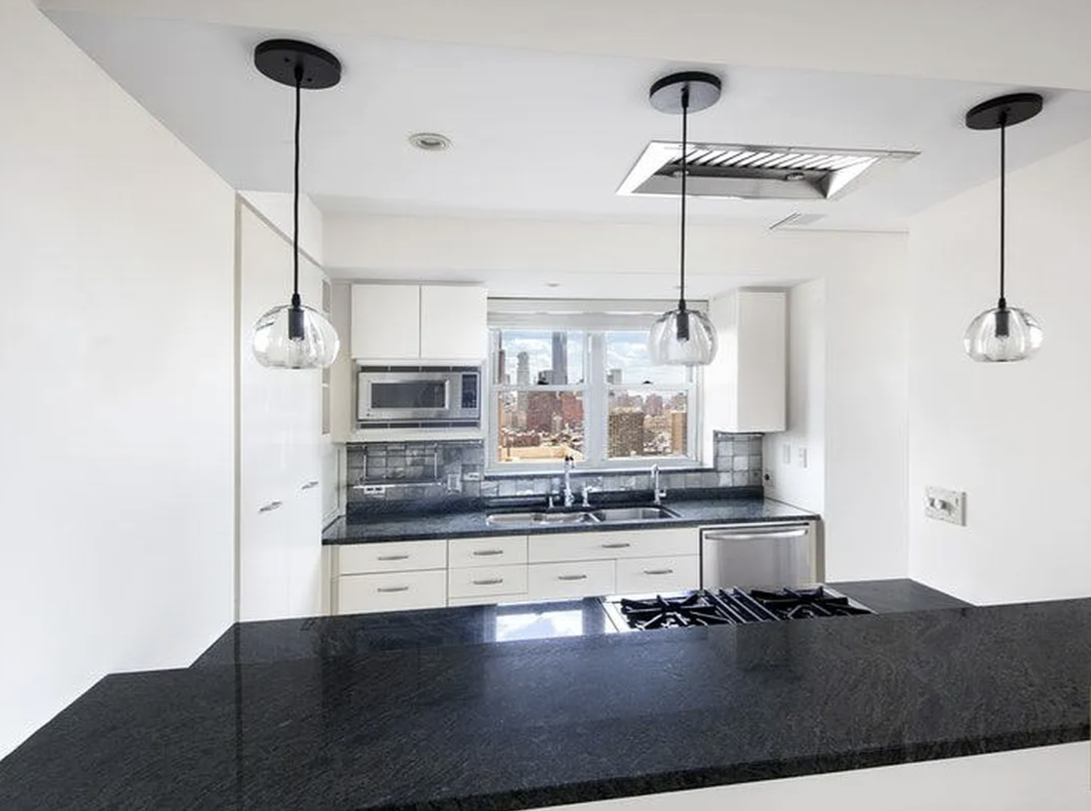 60 East 8th Street, Unit 34B Manhattan, NY 10003 - Photo 6 of 11