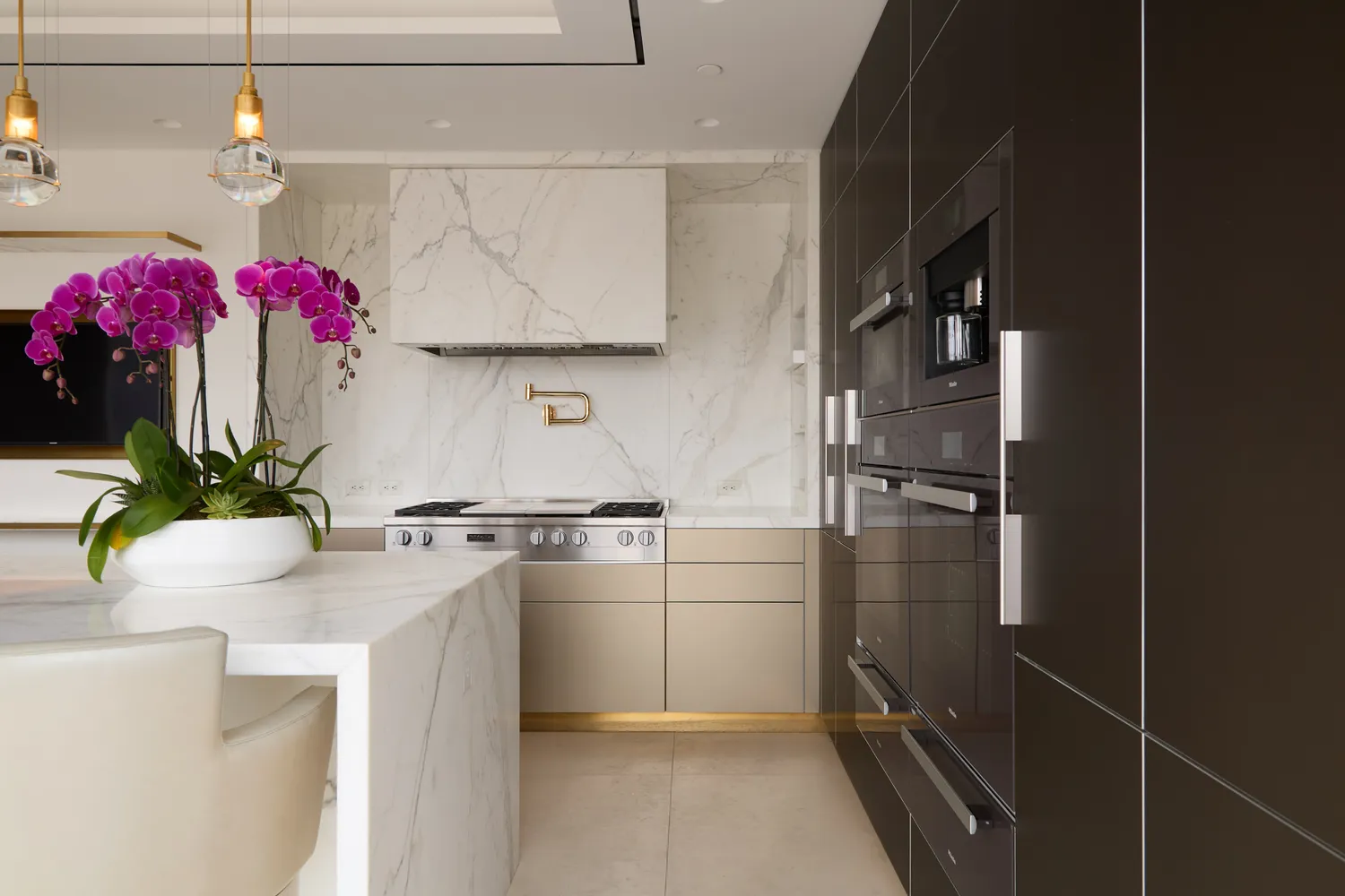 $16,790,000 | 1355 1st Avenue, Unit PH2 | Lenox Hill