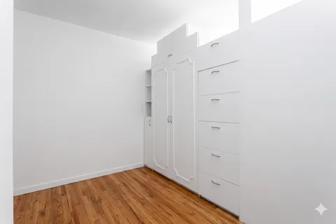 $1,230,000 | 201 East 25th Street, Unit 2FG | Kips Bay