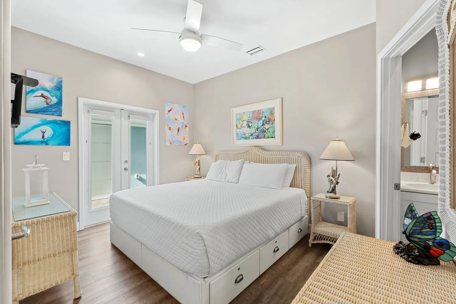 $1,975,000 | 659 South Atlantic Avenue, Cocoa Beach, FL 32931