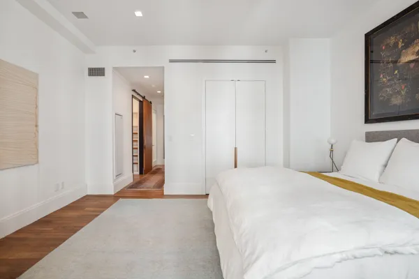$15,000 | 141 5th Avenue, Unit 4C | Flatiron
