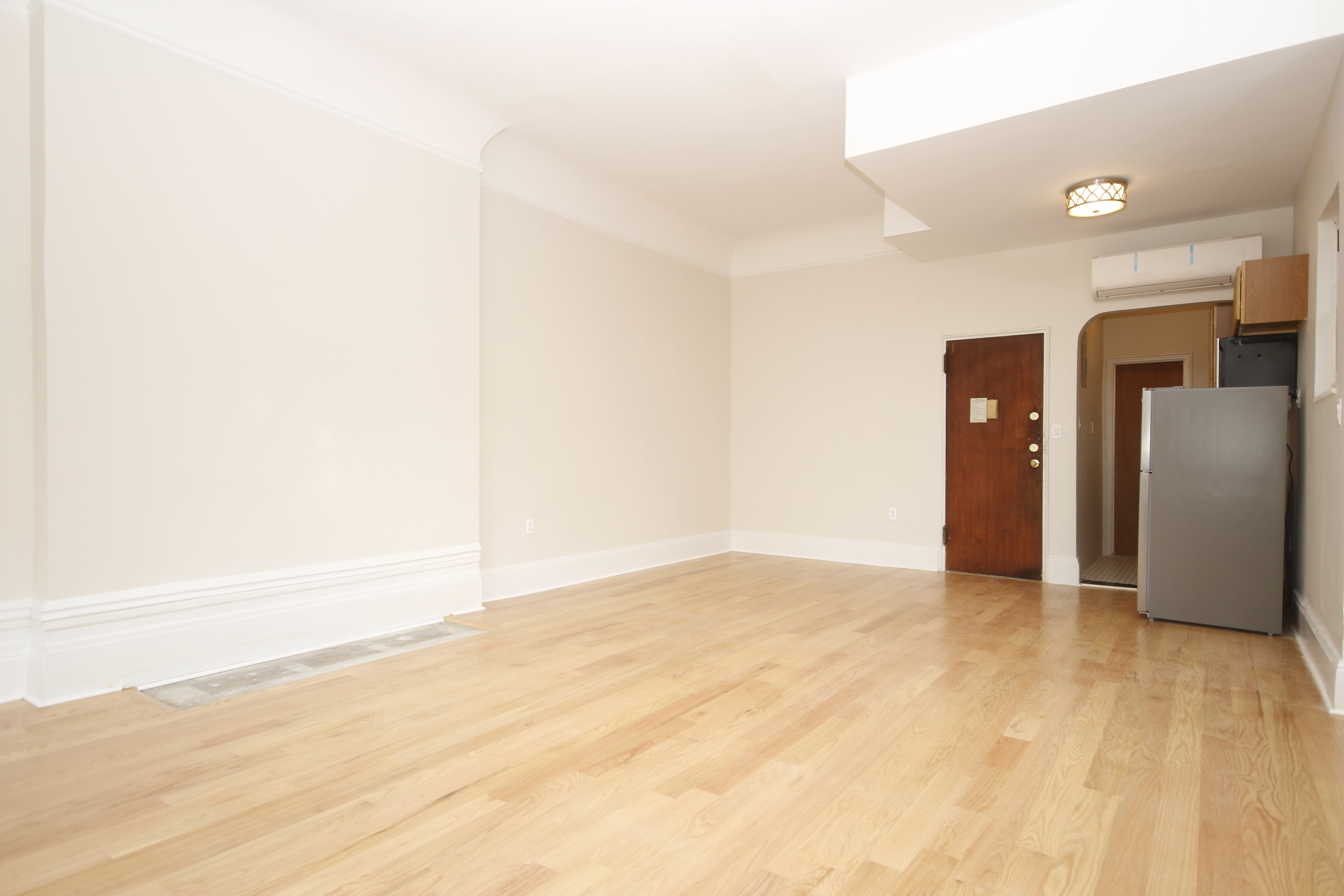 105 Riverside Drive, Unit 2F Manhattan, NY 10024 - Photo 7 of 11 Gallery Image 7