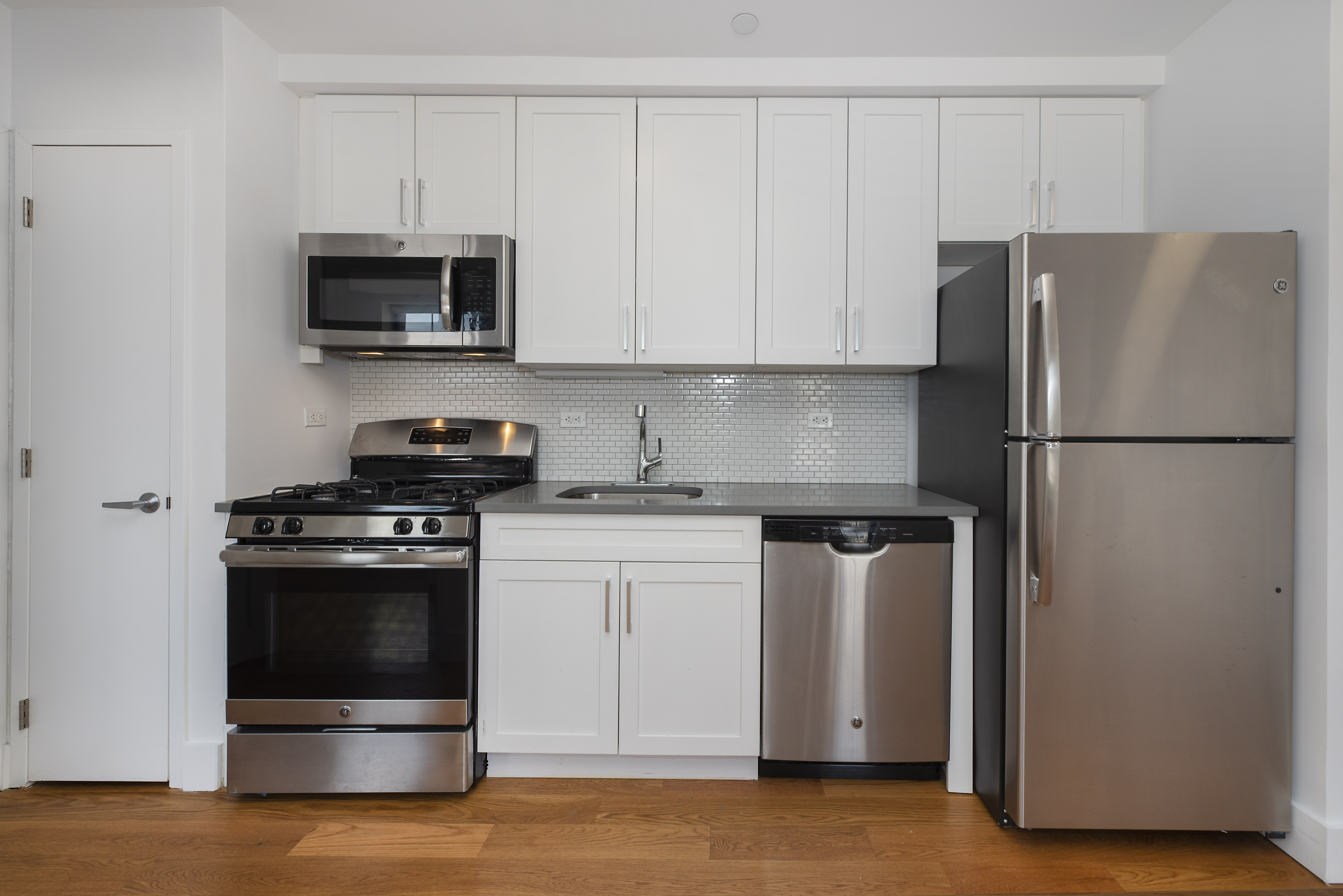 83 Bushwick Place, Unit 4C Brooklyn, NY 11206 - Photo 2 of 8