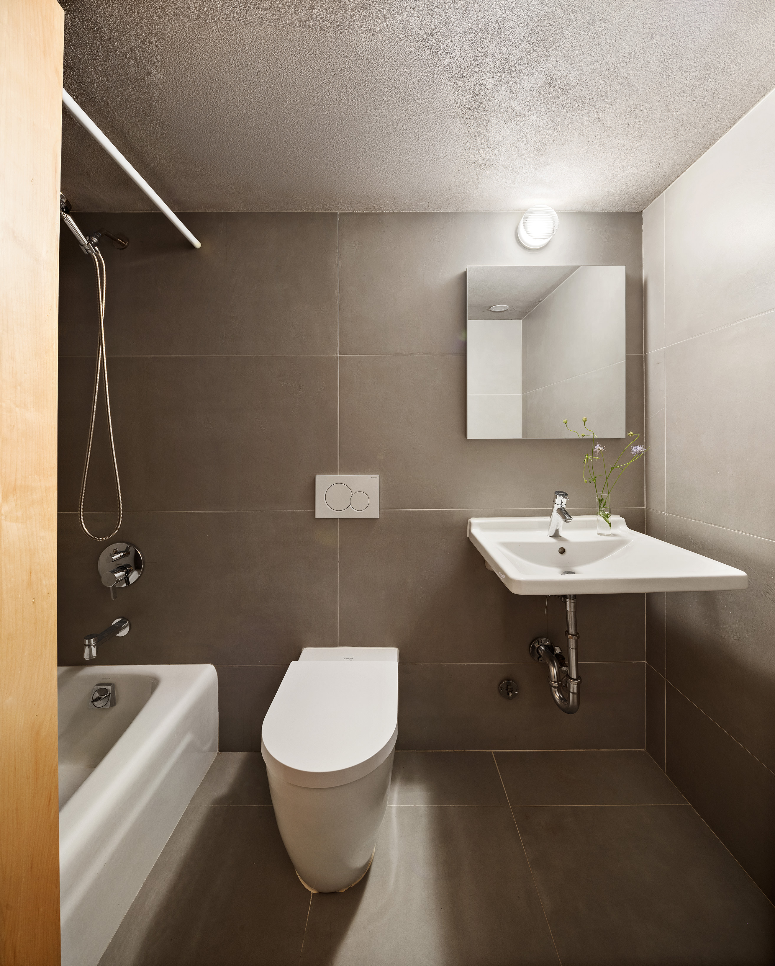 529 West 42nd Street, Unit 1A Manhattan, NY 10036 - Photo 9 of 14