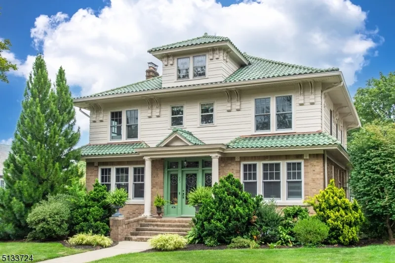 $2,274,900 | 281 Forest Avenue, Glen Ridge, NJ 07028