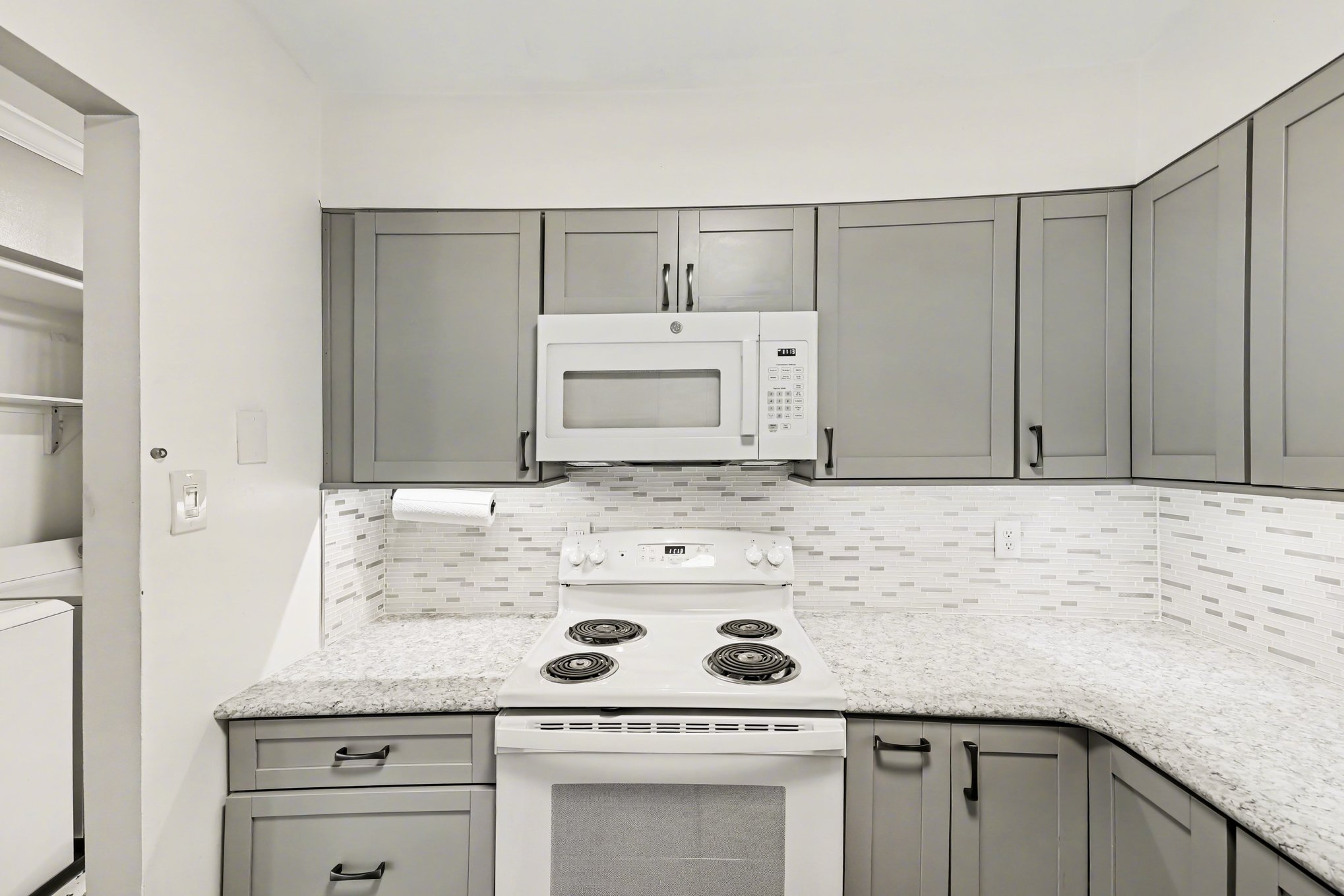 6141 Edsall Road, Unit L Alexandria, VA 22304 - Photo 8 of 18