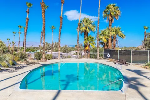 $1,235,000 | 5 Vista Loma Drive, Rancho Mirage, CA 92270