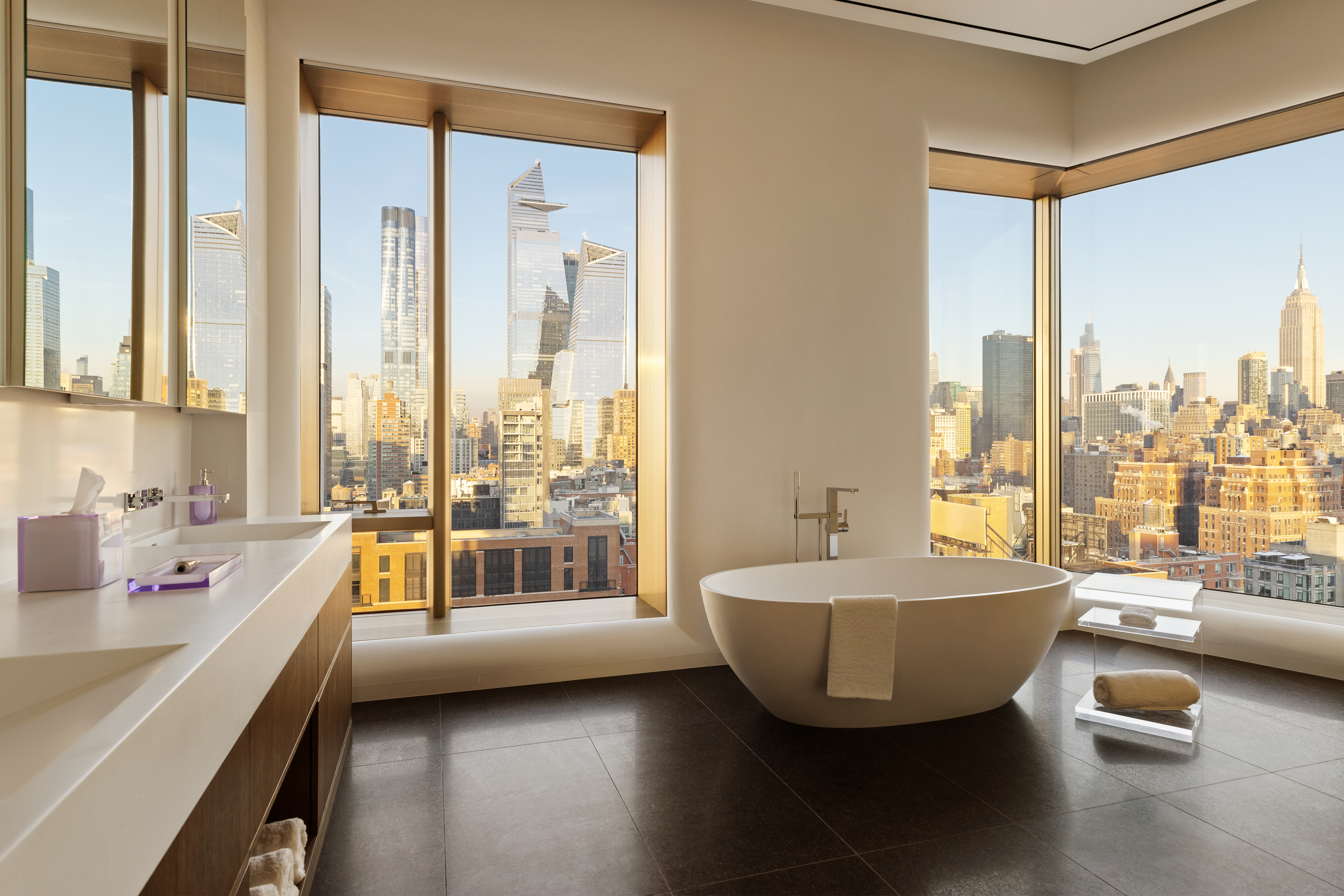 551 West 21st Street, Unit PH19 Manhattan, NY 10011 - Photo 28 of 35