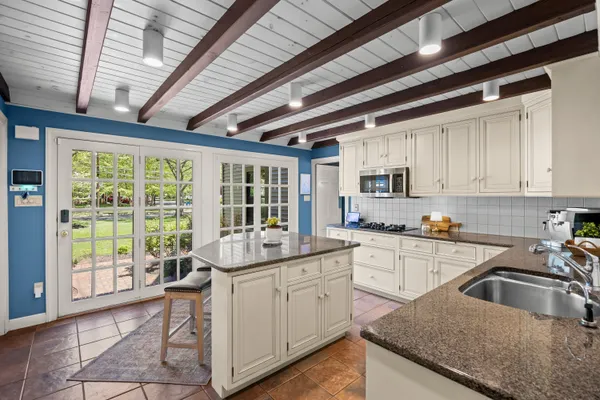 $1,200,000 | 730 North Stanwick Road, Moorestown, NJ 08057