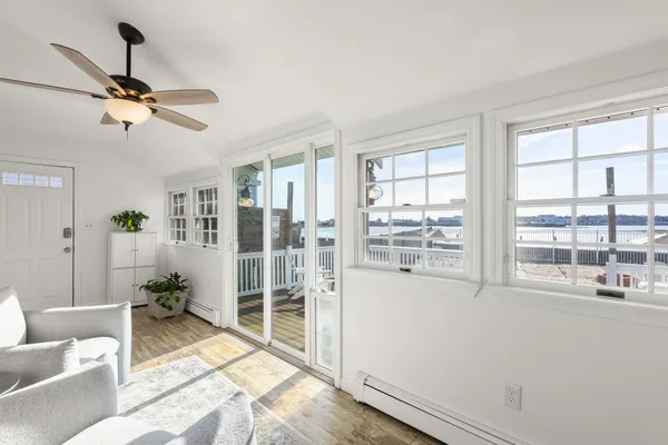 $725,000 | 7 Moreland Avenue, Hull, MA 02045