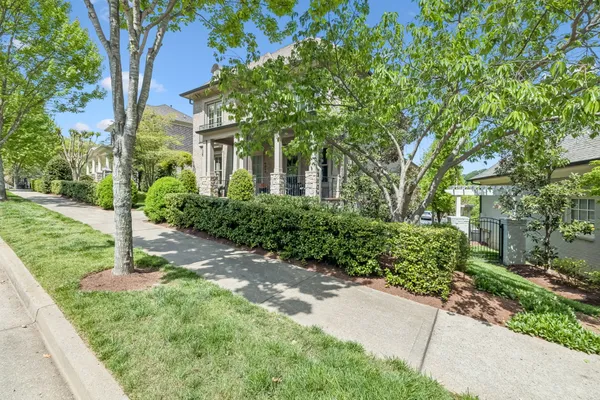 $2,100,000 | 1040 Falling Leaf Circle, Brentwood, TN 37027