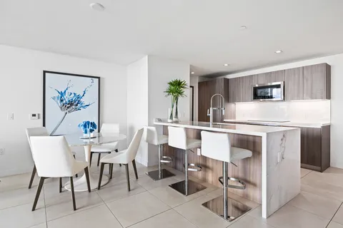 $655,000 | 401 North Birch Road, Unit 916, Fort Lauderdale, FL 33304