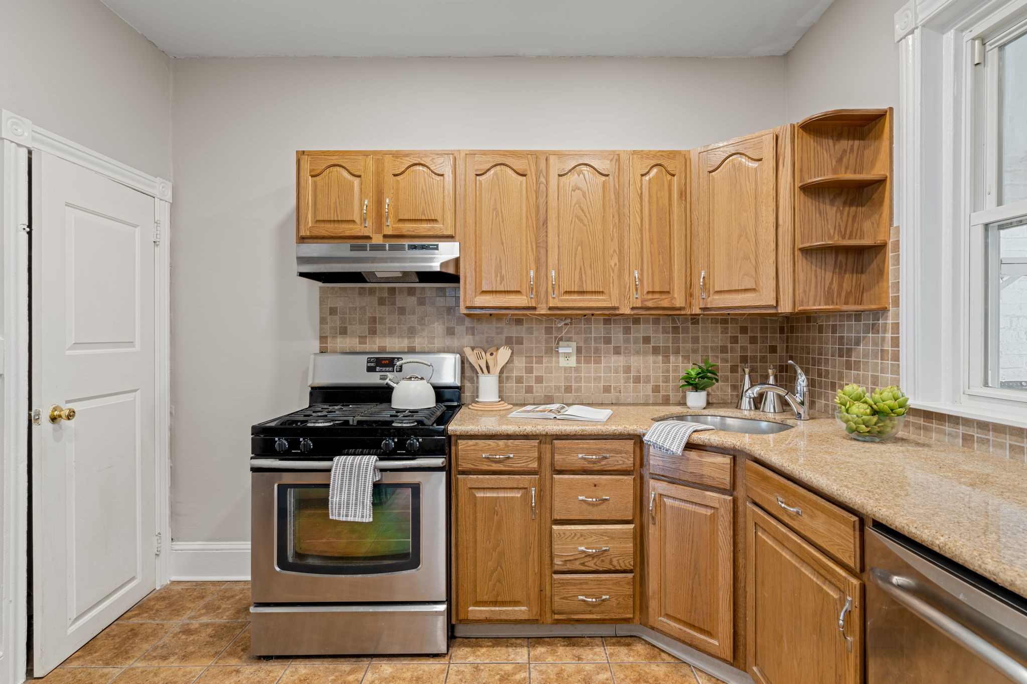 4027 Pechin Street Philadelphia, PA 19128 - Photo 12 of 29