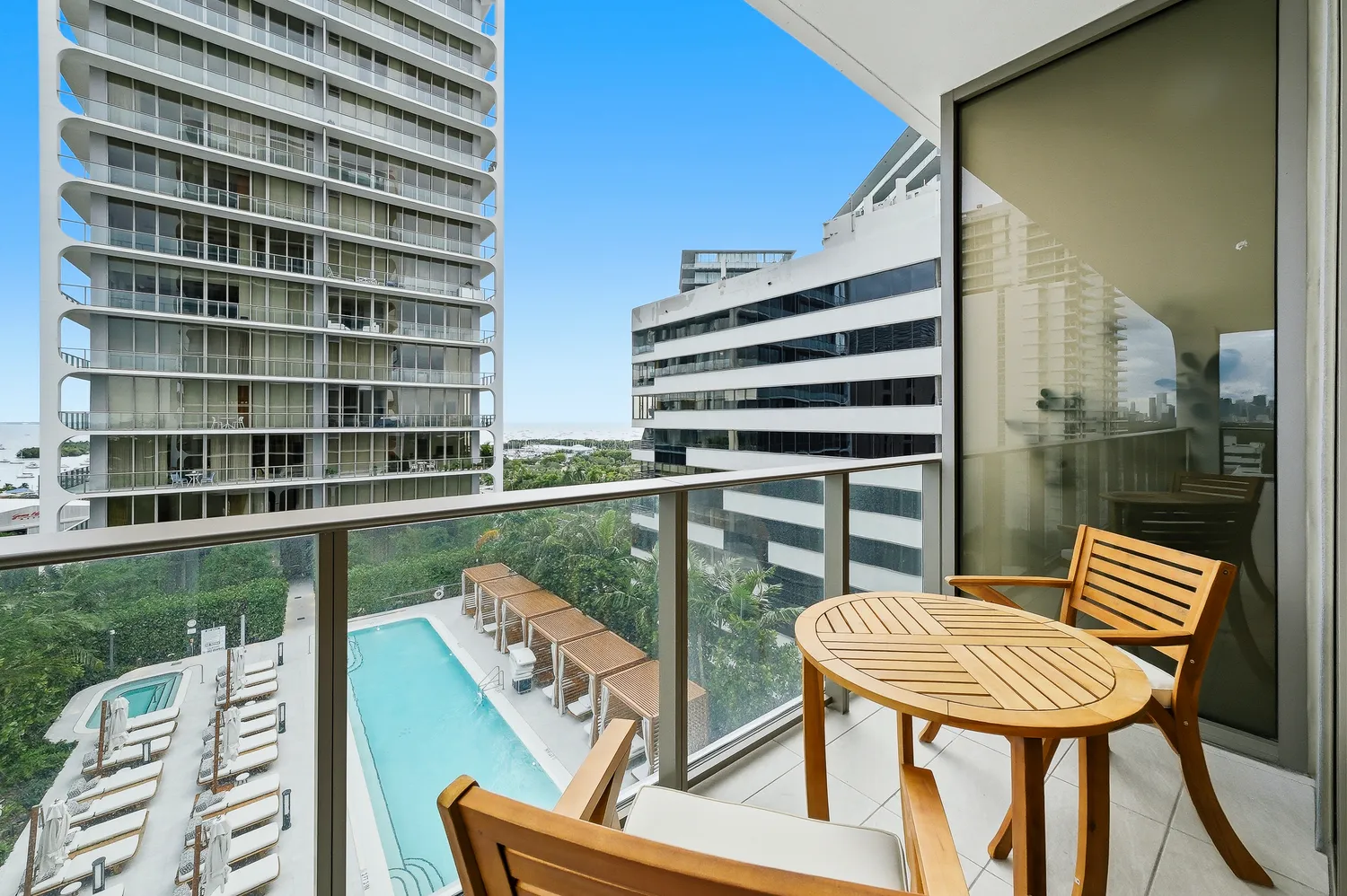 $1,650,000 | 2678 Tigertail Avenue, Unit 1110, Coconut Grove, FL 33133