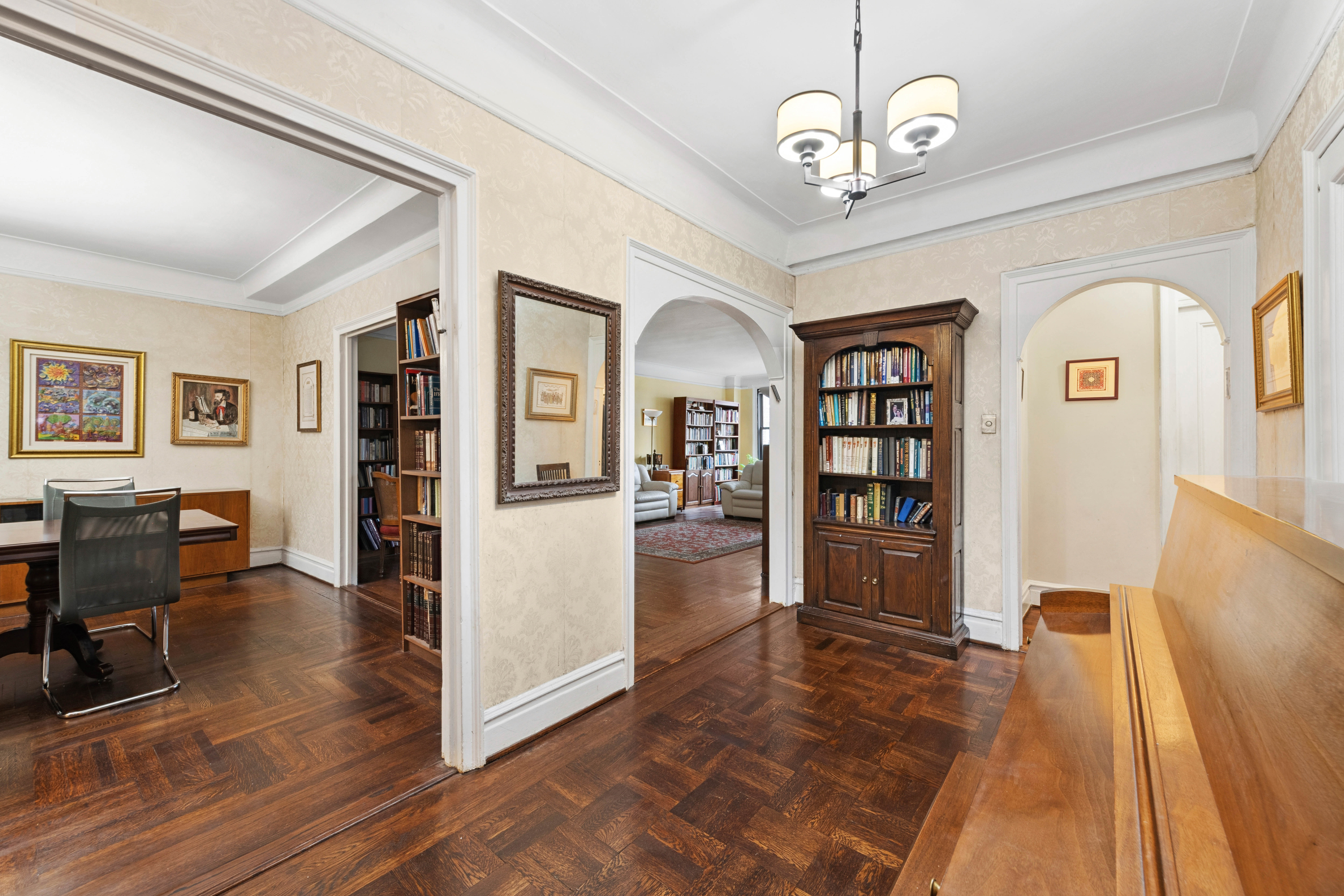 161 West 75th Street, Unit 10A Manhattan, NY 10023 - Photo 6 of 17