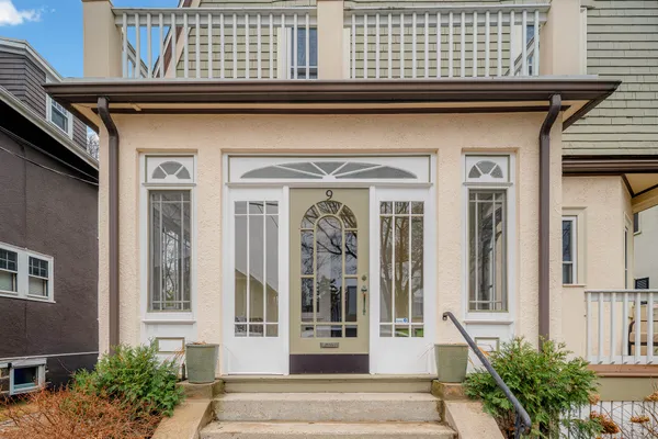 $1,445,000 | 9 Kingsboro Park, Jamaica Plain, MA 02130