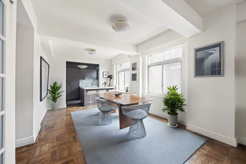 $1,699,500 | 715 Park Avenue, Unit 11A | Lenox Hill