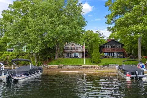 Contact Agent | 84 South Shore Drive, Sturbridge, MA 01566