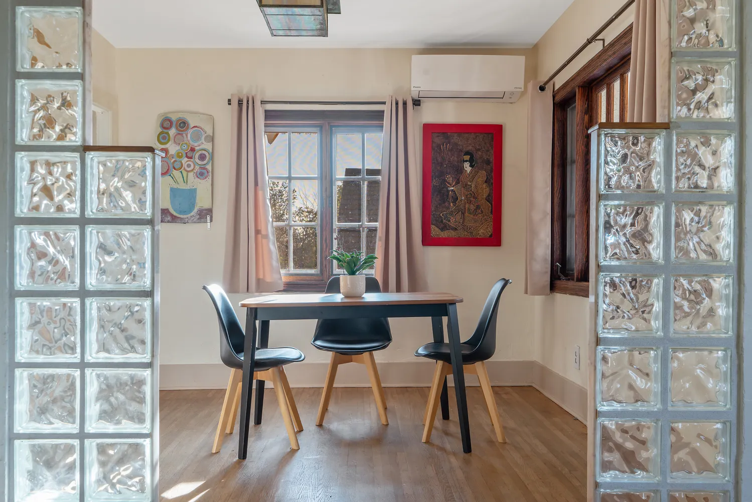 $795,000 | 1924 Cerro Gordo Street, Los Angeles, CA 90026