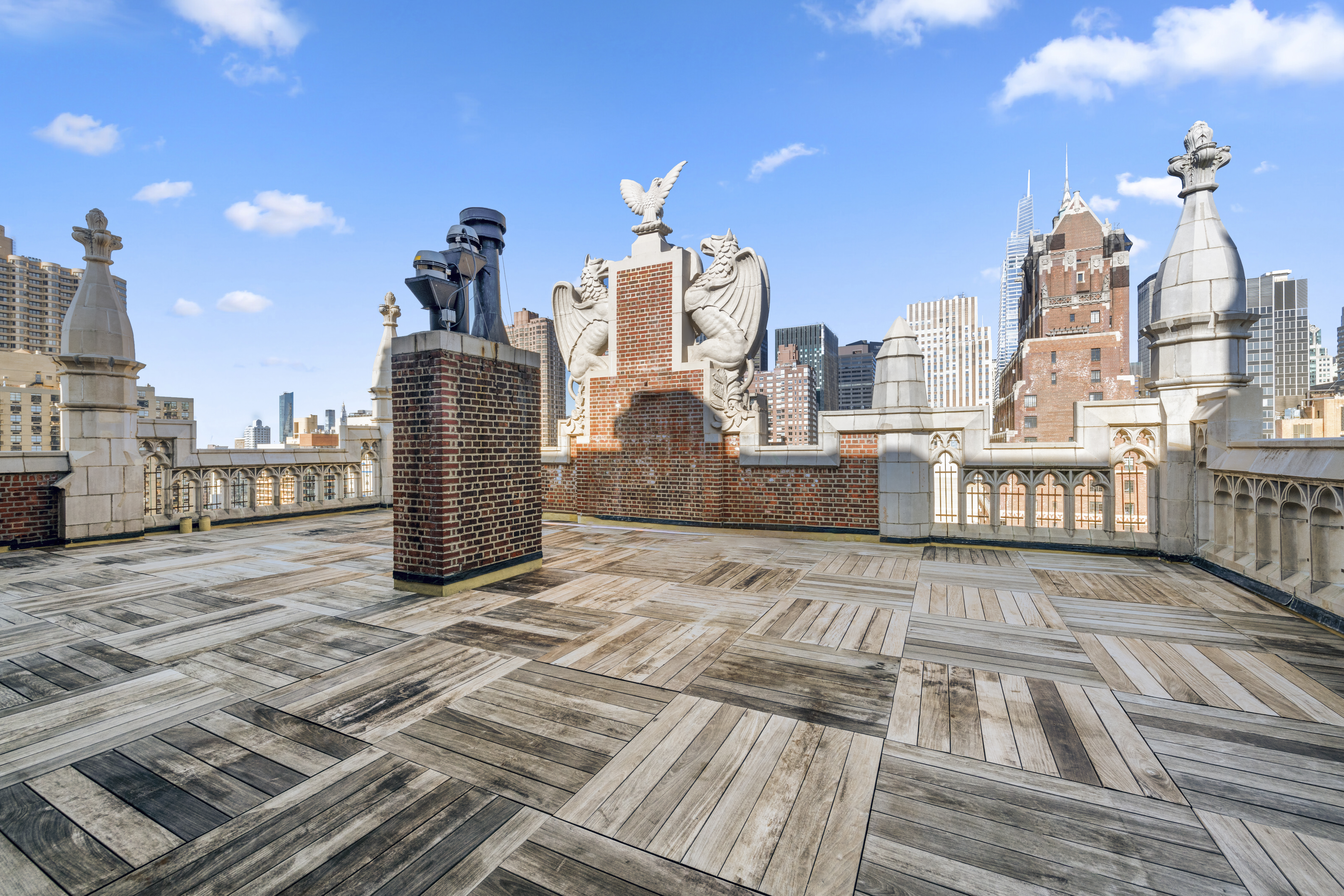 25 Tudor City Place, Unit 1611 Manhattan, NY 10017 - Photo 14 of 15