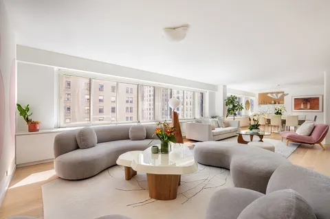 $11,875,000 | 900 Park Avenue, Unit 7ABCE | Upper East Side
